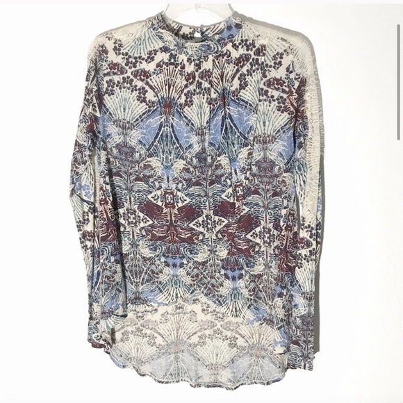 Free People New World Noveau Shirt Floral Size XS - Picture 2 of 8
